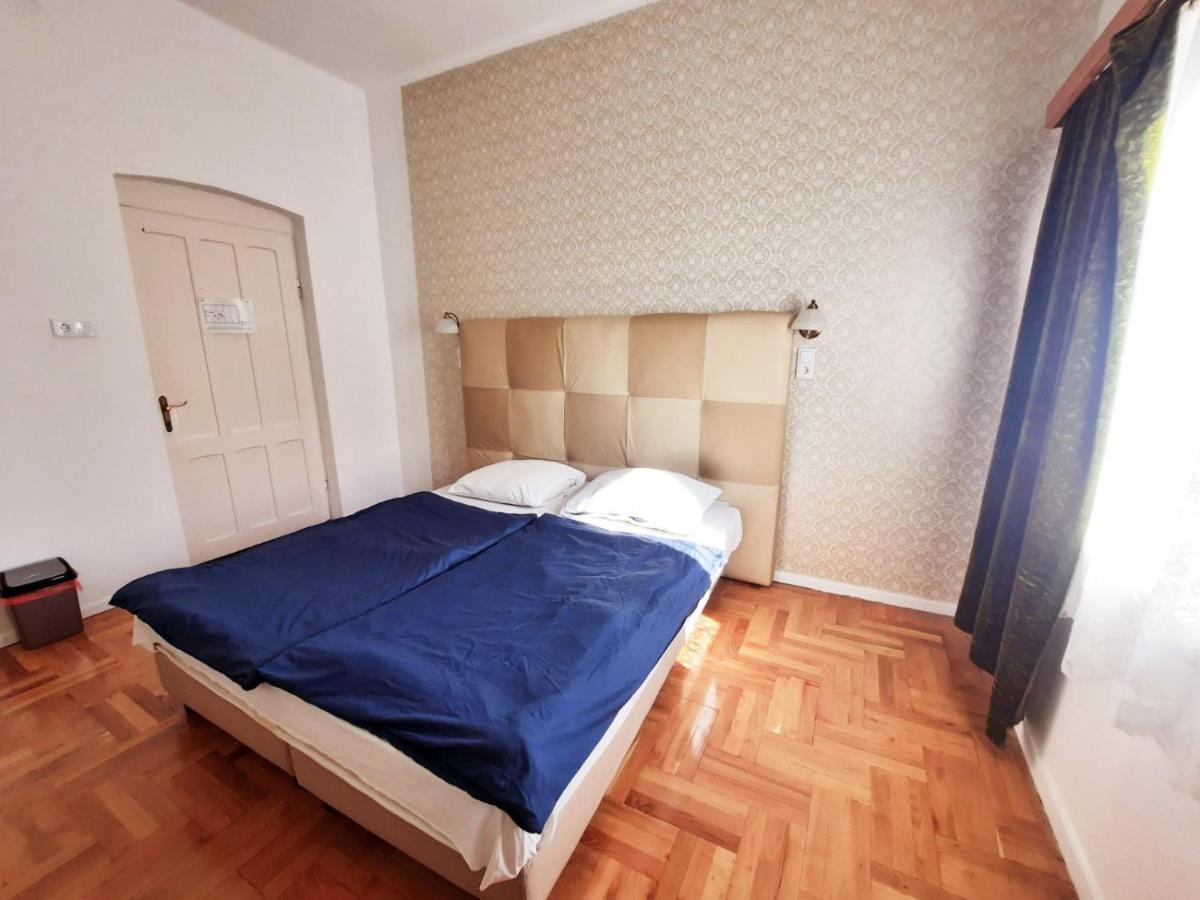 Central Room Balatonszarszo Exteriér fotografie